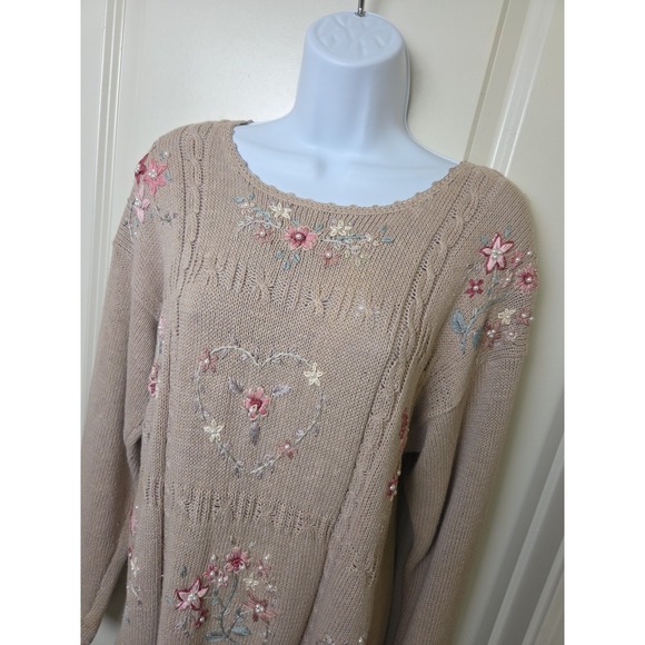 Carolyn Taylor Sweaters - Vtg 1990s Embroidered Pearl‎ Heart Flower Cable Knit Sweater Cottage Tan Tunic M